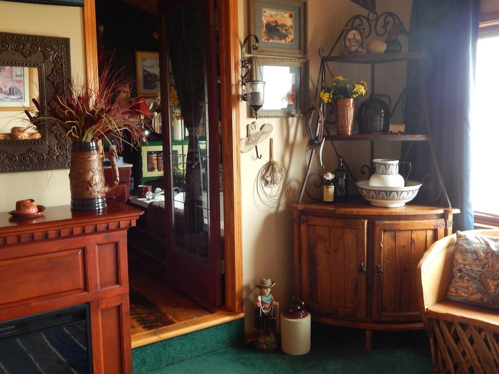 Idle Spurs Log Cabin Bed & Breakfast Black Diamond Værelse billede